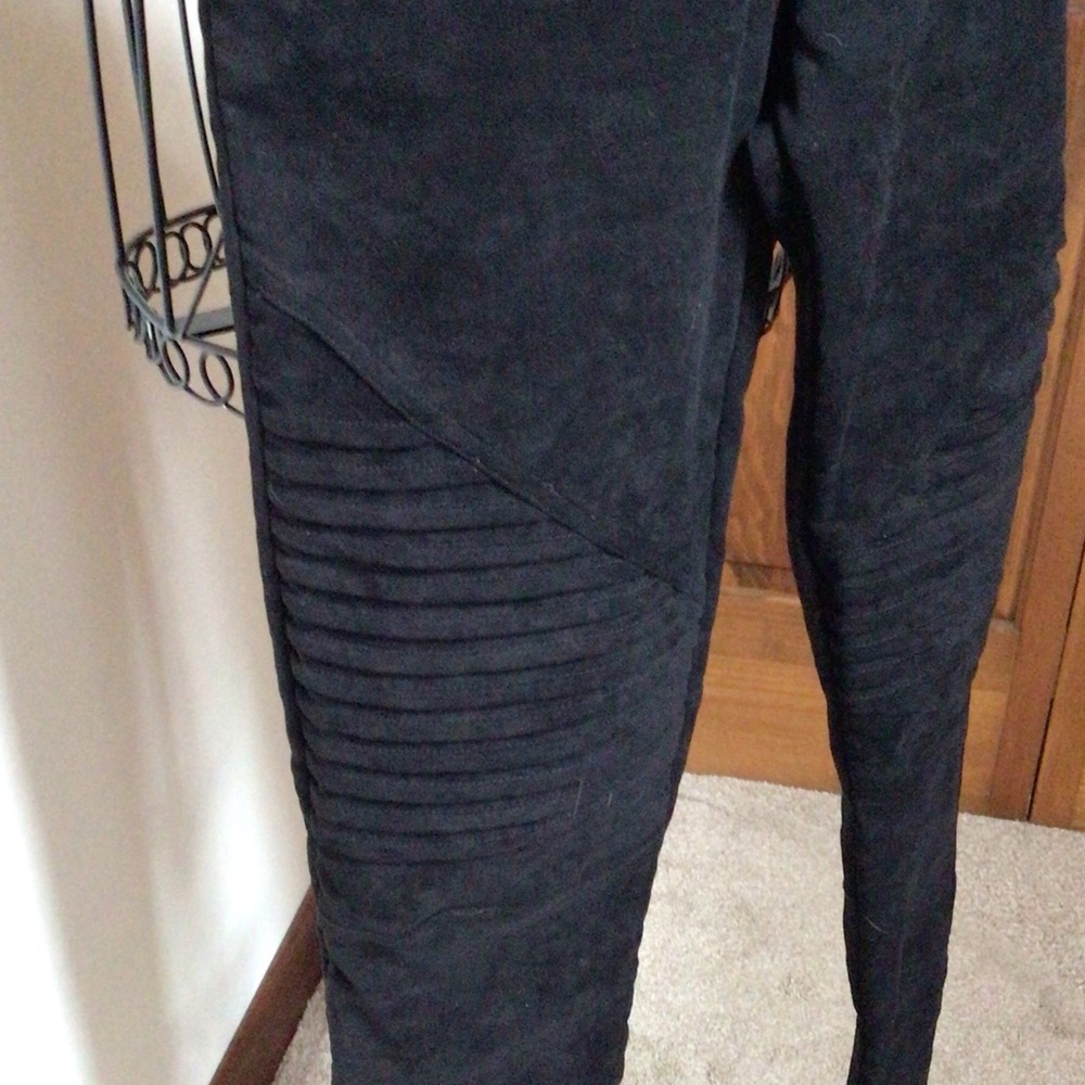 Sage black microsuede leggings, Large - Picture 2 of 6